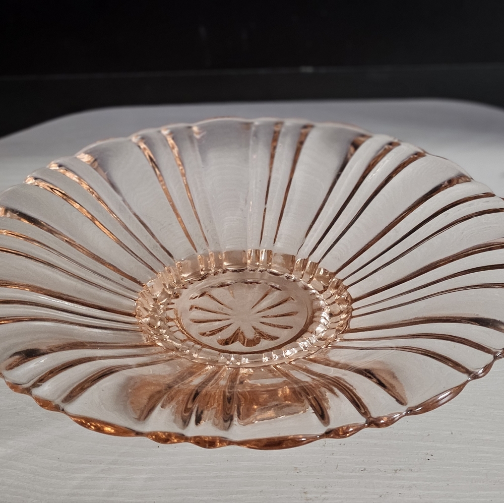 Sweet pink, small antique tray